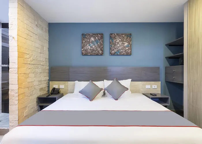 Bfh Attraction Deluxe Hotel 3*